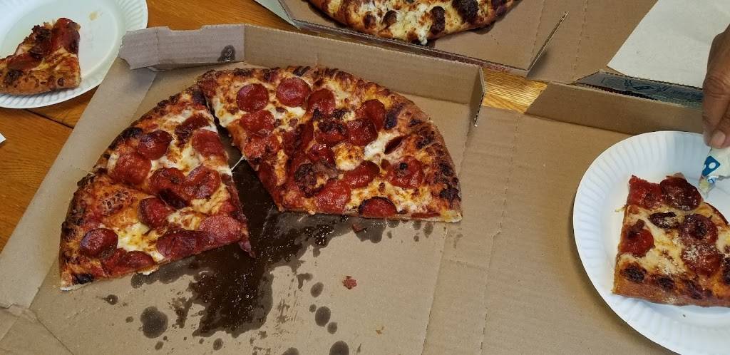 Dominos Pizza | meal delivery | 2360 Main St # B, Morro Bay, CA 93442, USA | 8057726151 OR +1 805-772-6151