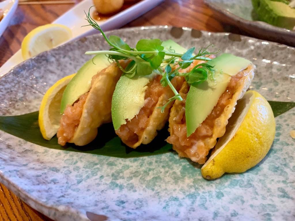 Lique Miami Waterfront Restaurant and Lounge | night club | 3957 NE 163rd St, North Miami Beach, FL 33160, USA | 3057052425 OR +1 305-705-2425