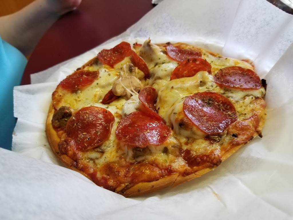 Mickey & Bills Pizza | restaurant | 3102 Foltz St, Indianapolis, IN 46241, USA | 3172416019 OR +1 317-241-6019