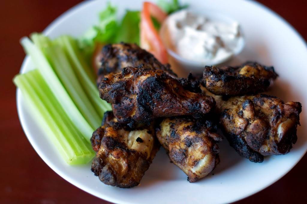 KCs Restaurant and Pub | restaurant | 725 Boston Post Rd, Guilford, CT 06437, USA | 2034530771 OR +1 203-453-0771