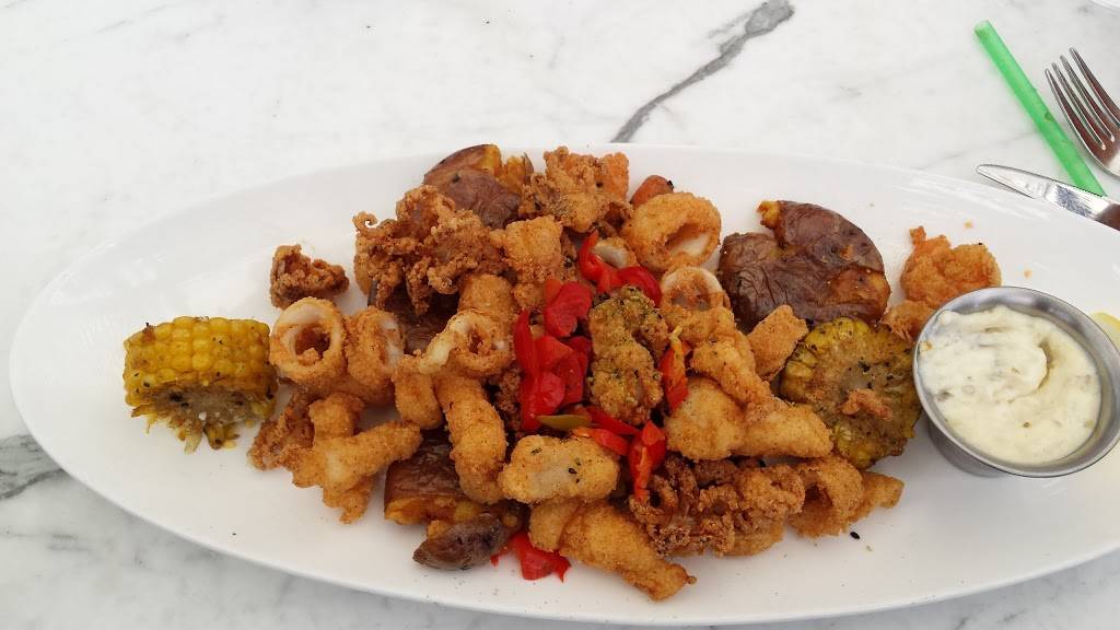 Salitos Crab House & Prime Rib | restaurant | 1200 Bridgeway, Sausalito, CA 94965, USA | 4153313226 OR +1 415-331-3226