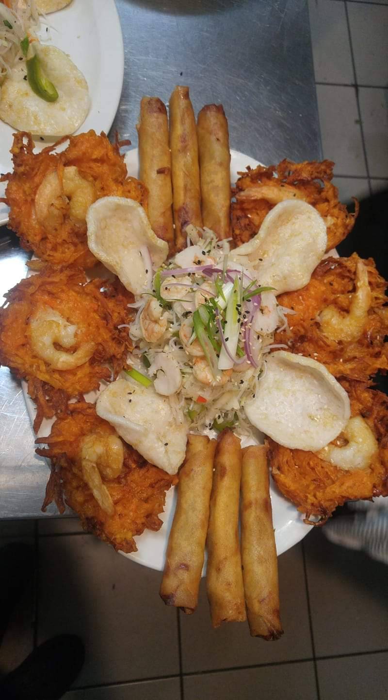 LEurasie Resto | restaurant | 6025 Chemin de Saint-Élie, Sherbrooke, QC J1R 0L6, Canada | 8197915626 OR +1 819-791-5626