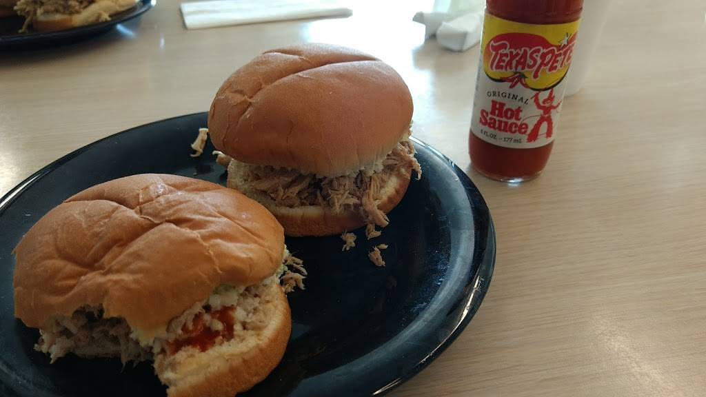 Hog Heaven | restaurant | 1969 W 5th St, Washington, NC 27889, USA | 2529755829 OR +1 252-975-5829