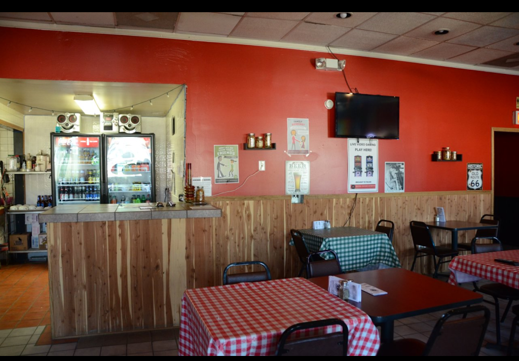 Wilmington Pizzeria | restaurant | 205 E Baltimore St, Wilmington, IL 60481, USA | 8154767011 OR +1 815-476-7011
