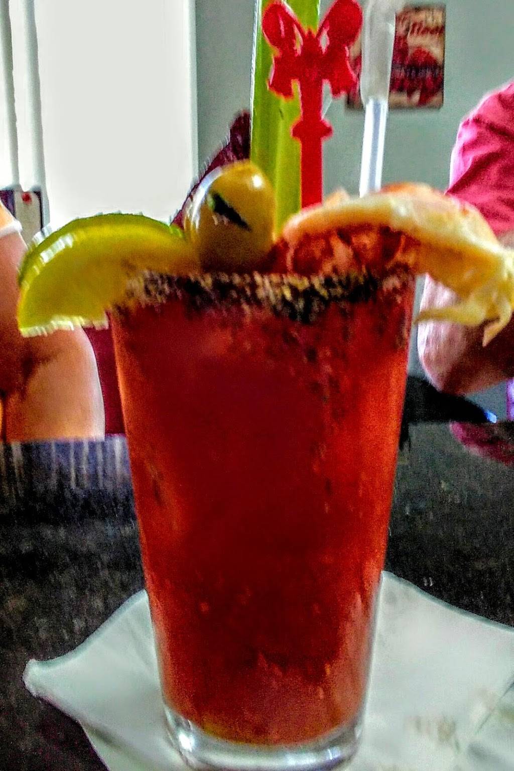 Eastwind Seafoods | restaurant | 304 Main St, Buzzards Bay, MA 02532, USA | 5087593500 OR +1 508-759-3500