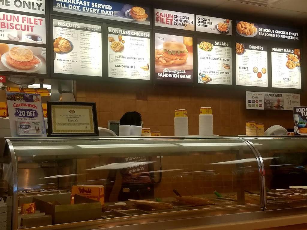 Bojangles Famous Chicken n Biscuits | restaurant | 1701 US-15, Sumter, SC 29150, USA | 8034810157 OR +1 803-481-0157