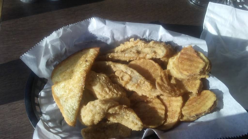 Curlys Bar and Restaurant | restaurant | 112 E State St, Colon, MI 49040, USA | 2694329087 OR +1 269-432-9087