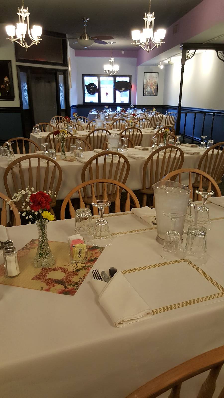 Ole Tyme Broadway | restaurant | 1602 Broadway St, Bay City, MI 48708, USA | 9898921144 OR +1 989-892-1144