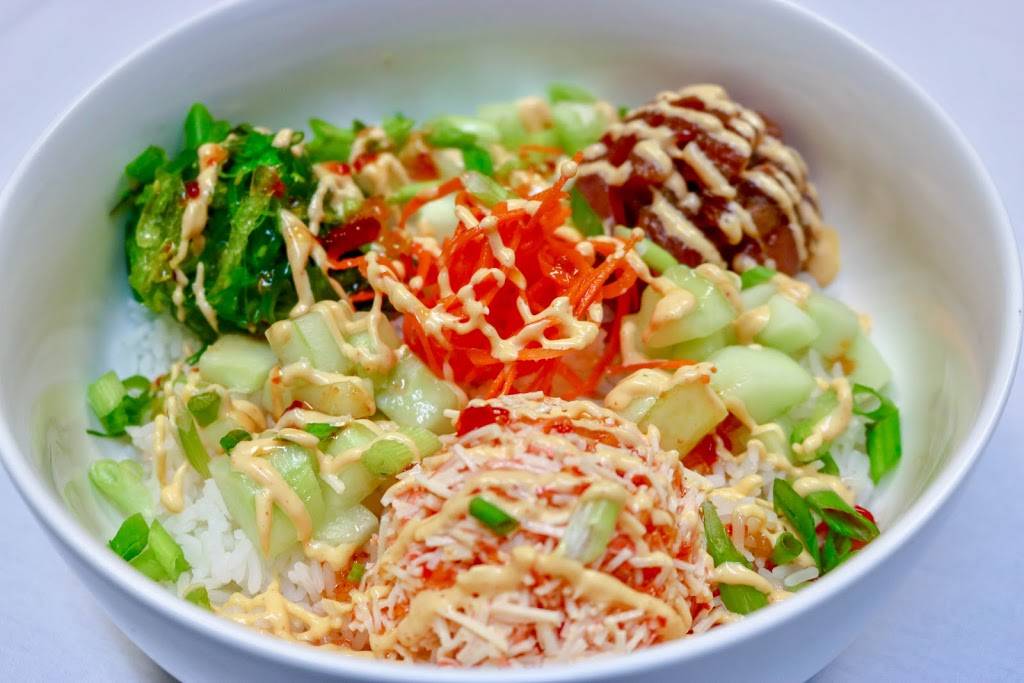 Reel Seafood Company | restaurant | 195 Wolf Rd, Albany, NY 12205, USA | 5184582068 OR +1 518-458-2068