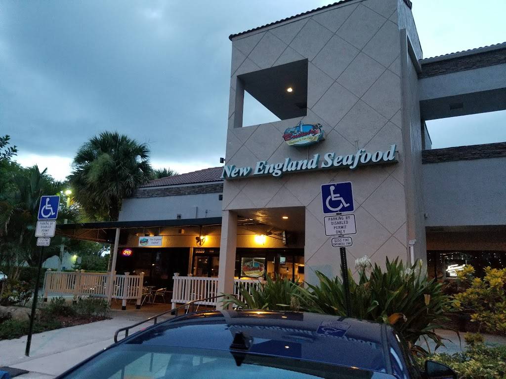 Busters Doughboys & Clam Cakes | restaurant | 8320 W Sunrise Blvd, Plantation, FL 33322, USA | 9547656665 OR +1 954-765-6665