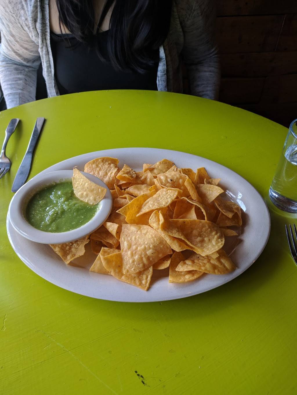 Chela & Garnacha | restaurant | 33-09 36th Ave, Astoria, NY 11106, USA | 9178326876 OR +1 917-832-6876