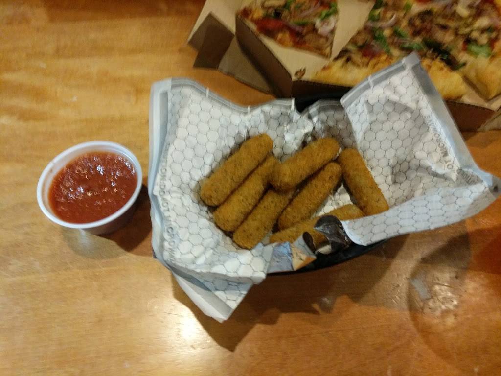 Pizza Hut | meal takeaway | 1109 Huntsville Hwy, Fayetteville, TN 37334, USA | 9314382929 OR +1 931-438-2929