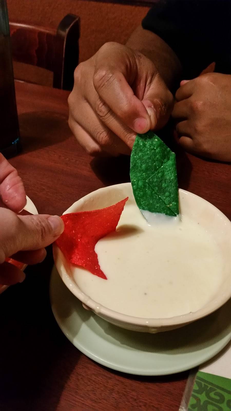 Los Portales | restaurant | 6 South St, Jackson, TN 38301, USA | 7314242484 OR +1 731-424-2484