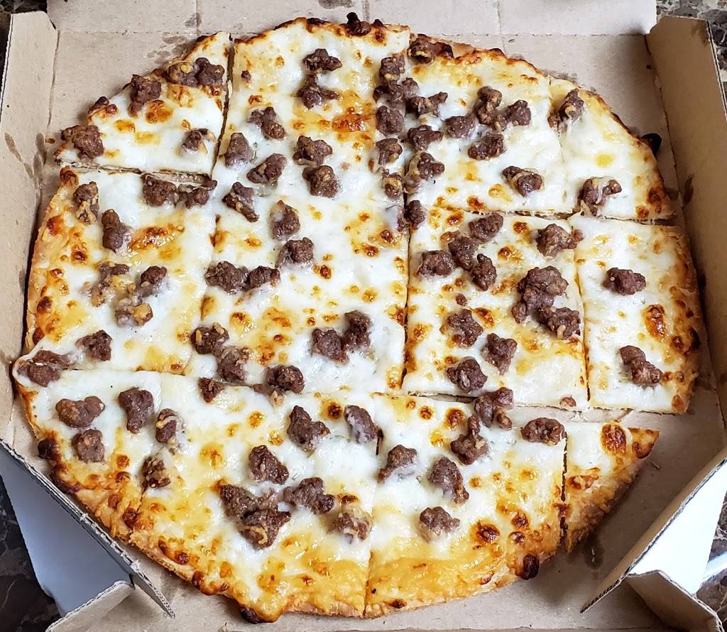 Dominos Pizza | meal delivery | 733 N Chancery St, McMinnville, TN 37110, USA | 9314731566 OR +1 931-473-1566