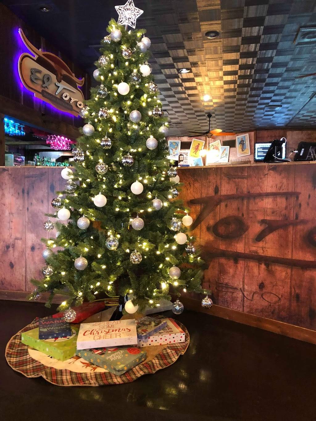 El Toro Bravo | restaurant | 365 N Illinois St, Indianapolis, IN 46204, USA | 3176375160 OR +1 317-637-5160