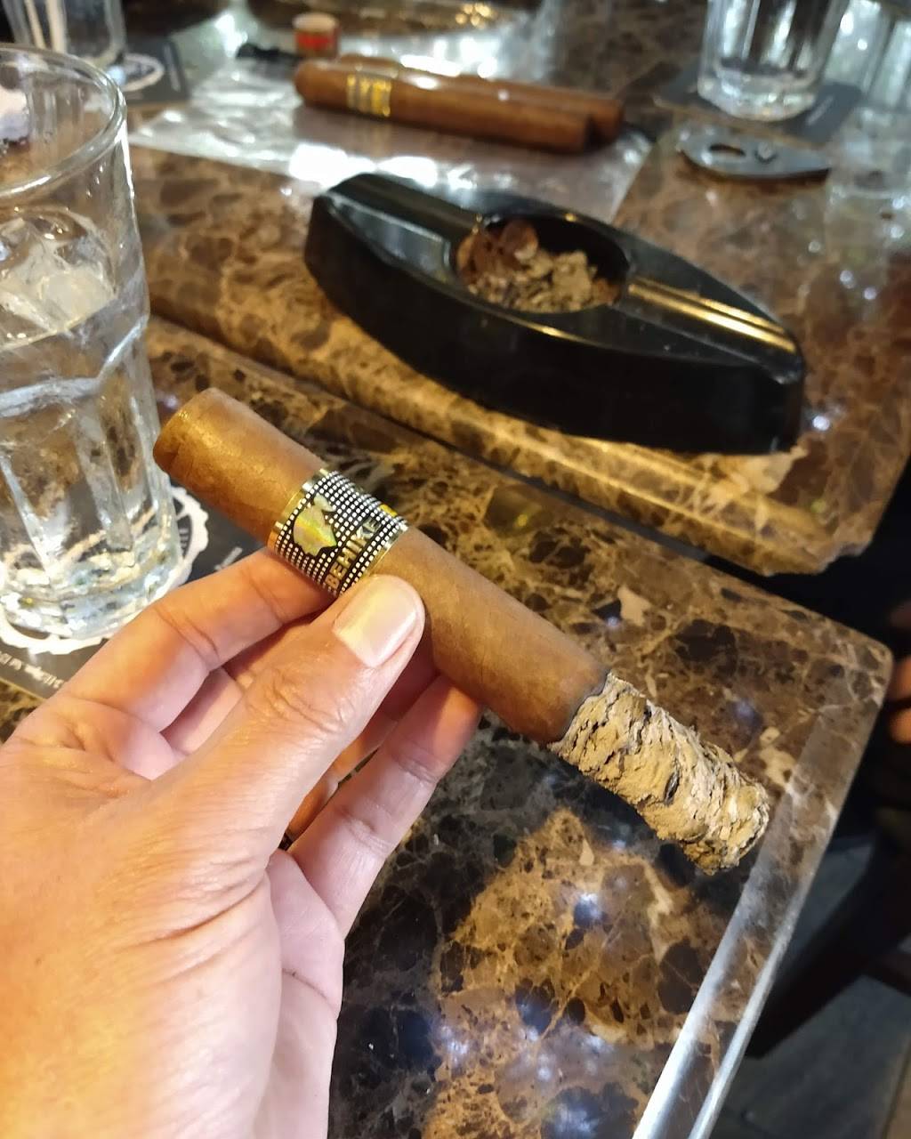 New York Grill | restaurant | 950 Ontario Mills Rd, Ontario, CA 91764, USA | 9099871928 OR +1 909-987-1928