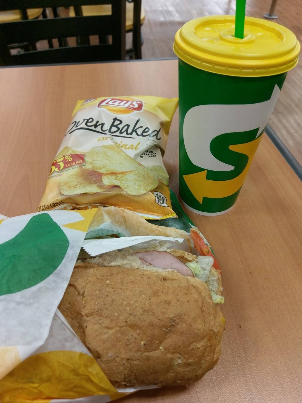 Subway Restaurants | restaurant | 3851 Airport Fwy, Fort Worth, TX 76111, USA | 8177591895 OR +1 817-759-1895