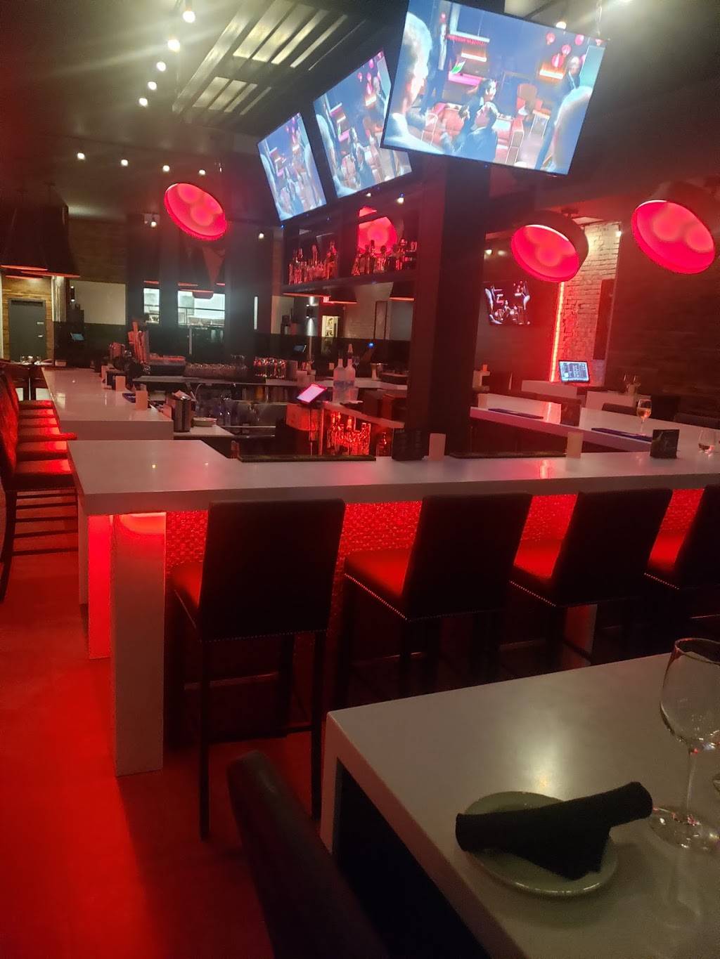 Houston Avenue Bar & Grill | restaurant | 284 Rue des Forges, Trois-Rivières, QC G9A 2G8, Canada | 8195197676 OR +1 819-519-7676