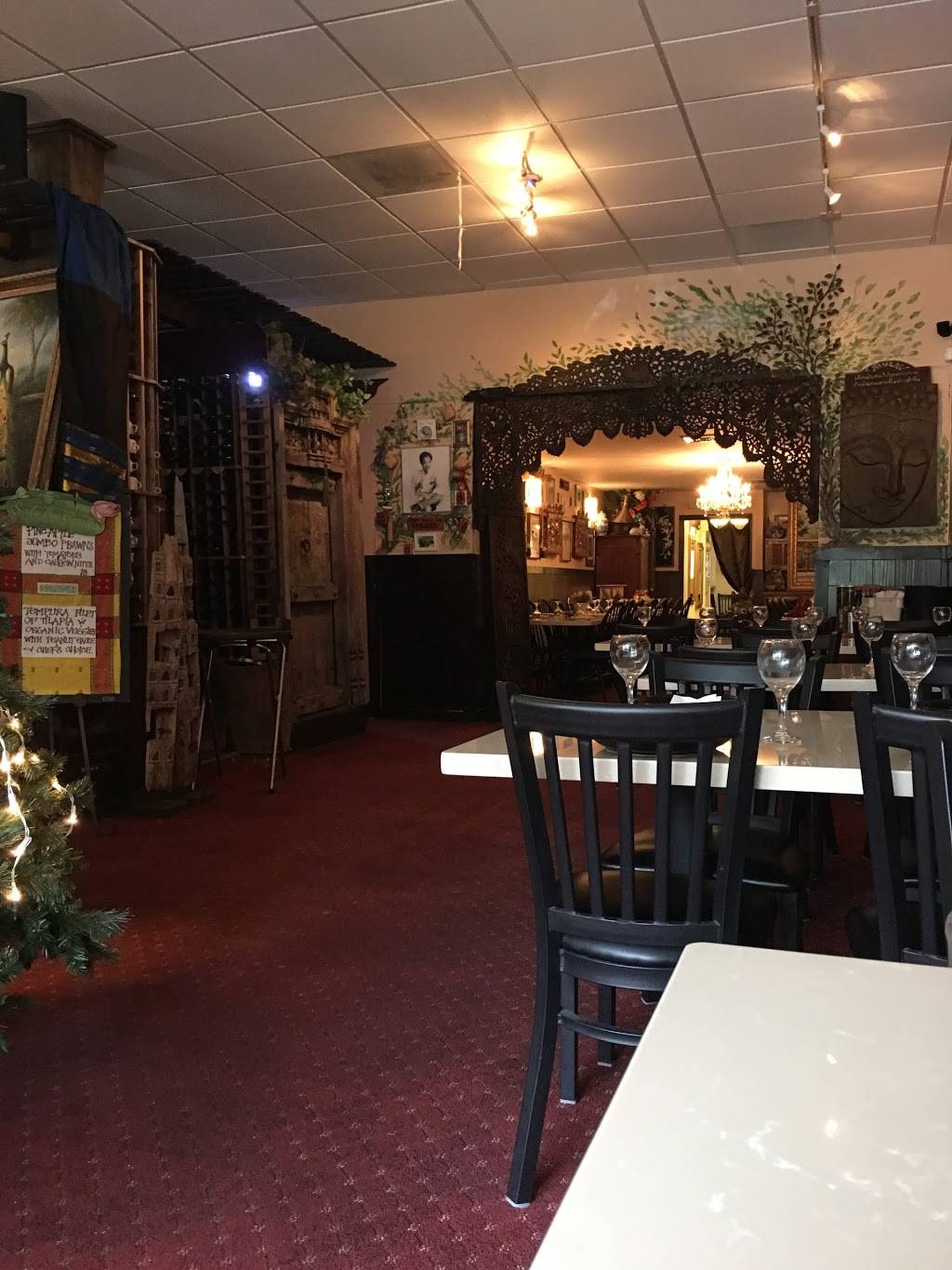 Forever Sala Thai | restaurant | 718 1st St, Benicia, CA 94510, USA | 7077451818 OR +1 707-745-1818