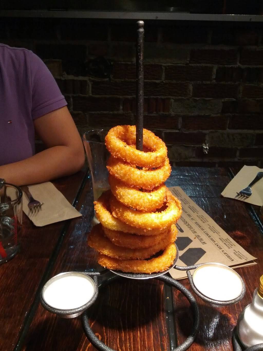 The Works Gourmet Burger Bistro | restaurant | 326 Richmond Rd, Ottawa, ON K1Z 6X6, Canada | 6135640406 OR +1 613-564-0406