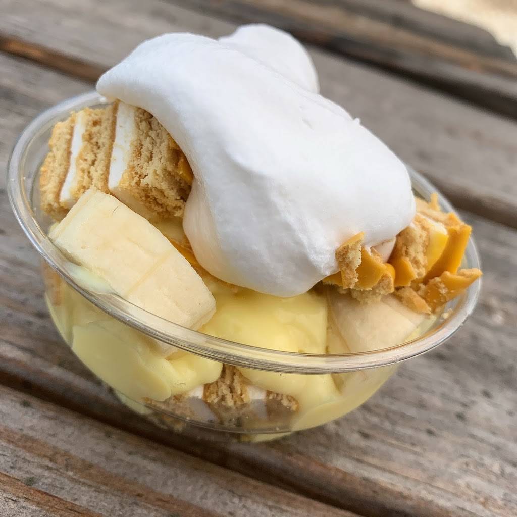 Charlies BBQ & Bakery | restaurant | 2309 E Main St, Chattanooga, TN 37404, USA | 4235411500 OR +1 423-541-1500