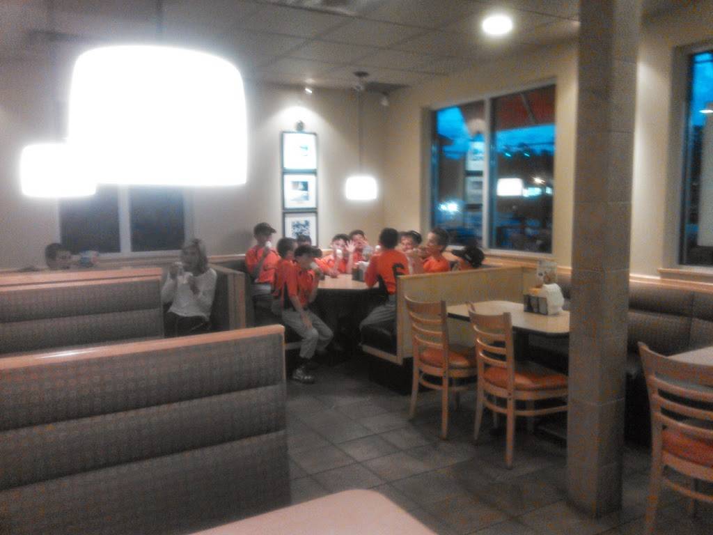 DQ Grill & Chill Restaurant | restaurant | 24579 Lorain Rd, North Olmsted, OH 44070, USA | 4407775511 OR +1 440-777-5511