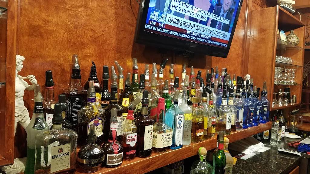 Kostas Restaurant and Bar | restaurant | 429 Wilson St, Brewer, ME 04412, USA | 2079898811 OR +1 207-989-8811