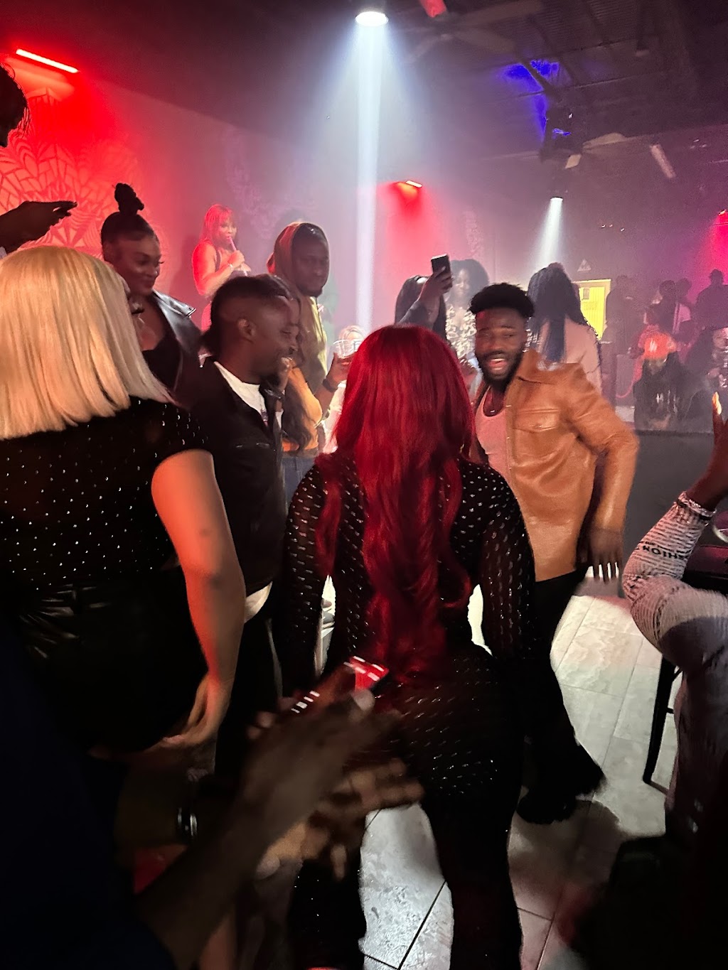 h20 ultra lounge | restaurant | 11322 Westheimer Rd, Houston, TX 77077, USA | 8322652144 OR +1 832-265-2144