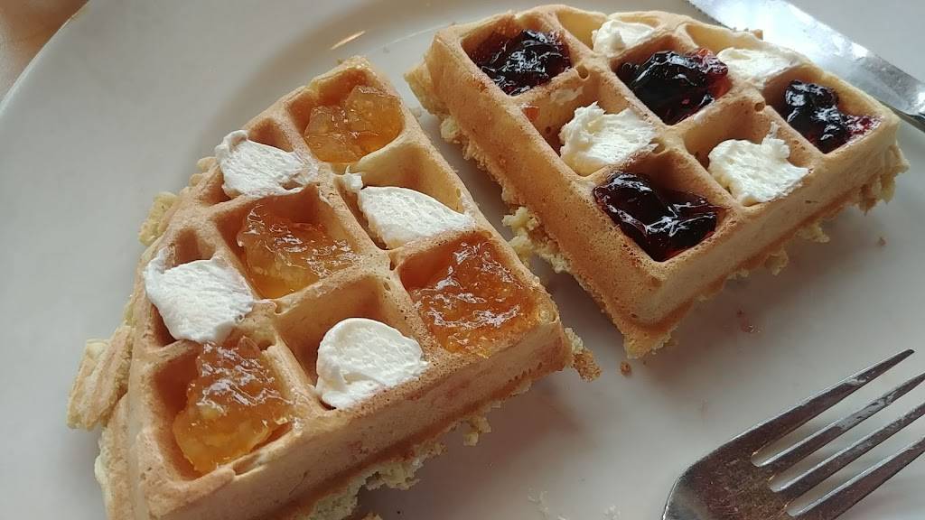 Midtown Zefs | restaurant | 4160 Woodward Ave, Detroit, MI 48201, USA | 3138311210 OR +1 313-831-1210