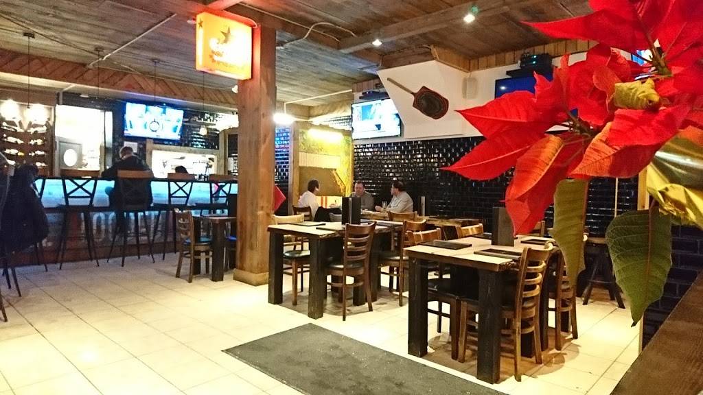 FBI Pizza | restaurant | 2336 Lake Shore Blvd W, Etobicoke, ON M8V 1B6, Canada | 4162510101 OR +1 416-251-0101