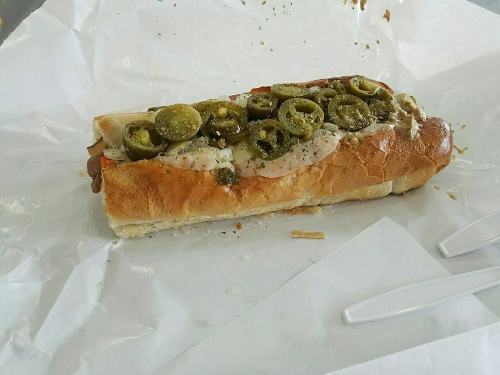 Greiners SubShop | restaurant | 2126 Shelby St, Indianapolis, IN 46203, USA | 3177834136 OR +1 317-783-4136