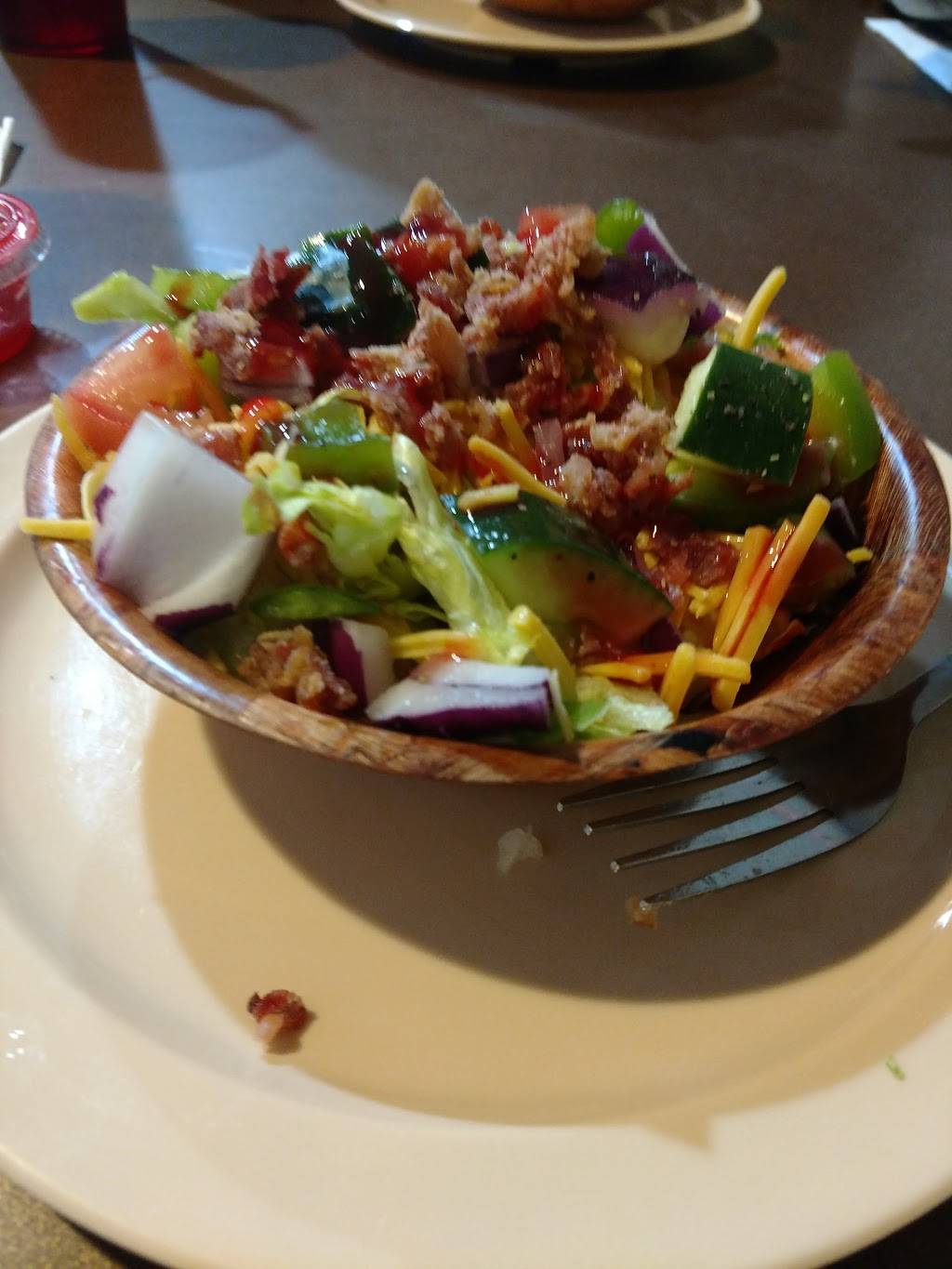 521 Filling Station | restaurant | 512 Hampton St, Kershaw, SC 29067, USA | 8034755211 OR +1 803-475-5211