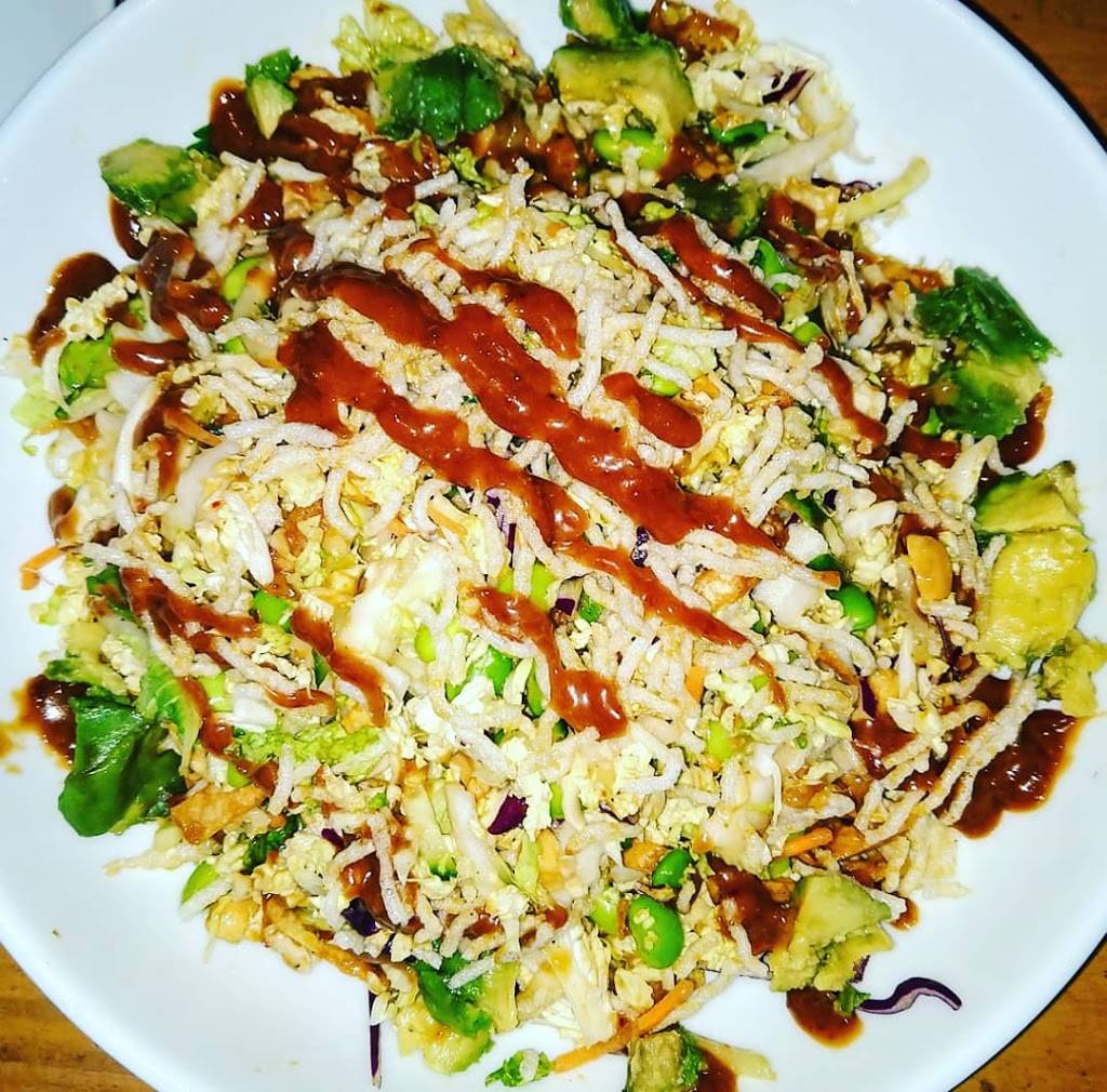 California Pizza Kitchen at Waterford Lakes | restaurant | 695 N. Alafaya Trail, Waterford Lakes Pkwy, Orlando, FL 32828, USA | 4073845689 OR +1 407-384-5689