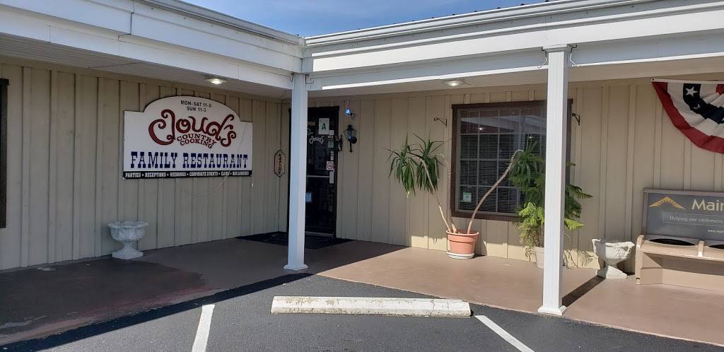 Clouds Country Cooking | restaurant | 1028 N College St #8, Harrodsburg, KY 40330, USA | 8597340086 OR +1 859-734-0086