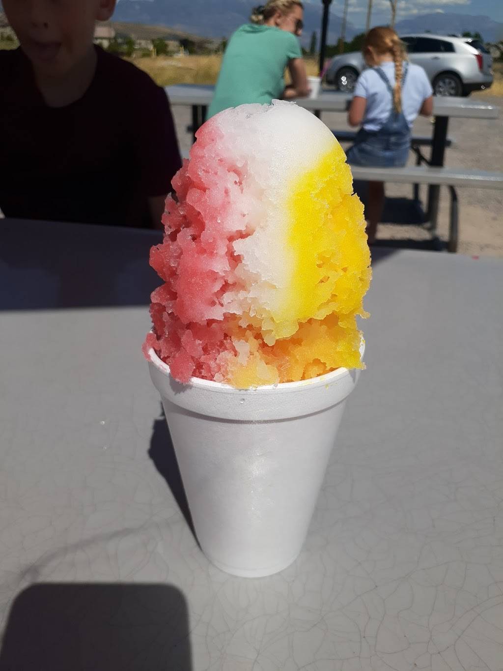 Snoasis | restaurant | 3604 Pony Express Pkwy, Eagle Mountain, UT 84005, USA | 8013612299 OR +1 801-361-2299