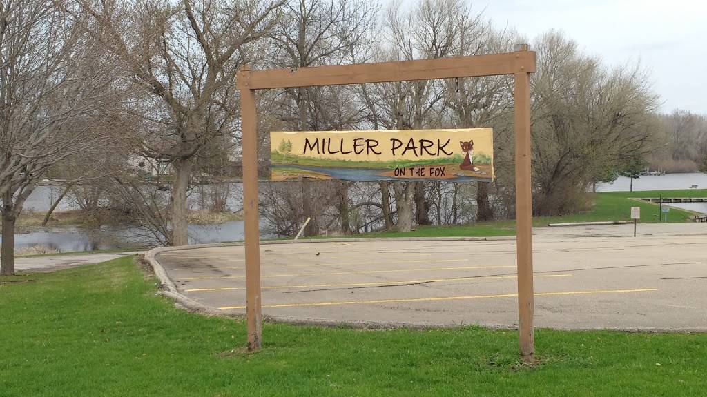 Wedgewood Supper Club & Golf Course | restaurant | 1200 E Huron St, Omro, WI 54963, USA | 9206856161 OR +1 920-685-6161