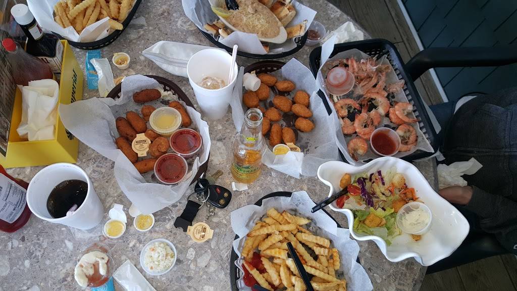 Buddys Crab House & Oyster Bar | restaurant | 101 Roland Ave, Surf City, NC 28445, USA | 9103281515 OR +1 910-328-1515