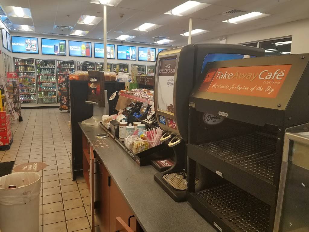 Circle K | cafe | 106 N Northwest Hwy, Barrington, IL 60010, USA | 8478428071 OR +1 847-842-8071