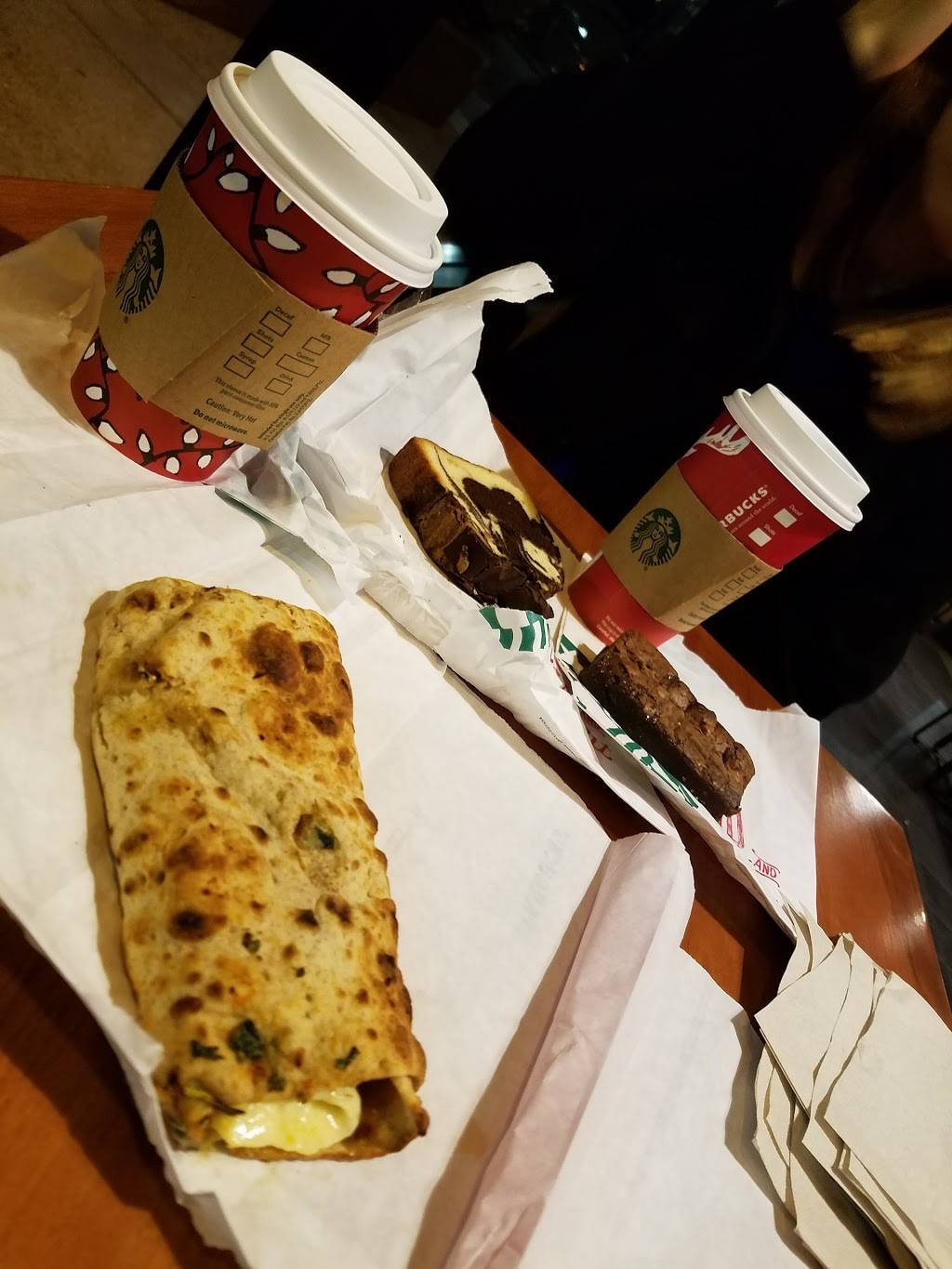 Starbucks | cafe | 5694 Mission Center Rd #604, San Diego, CA 92108, USA | 6192988367 OR +1 619-298-8367