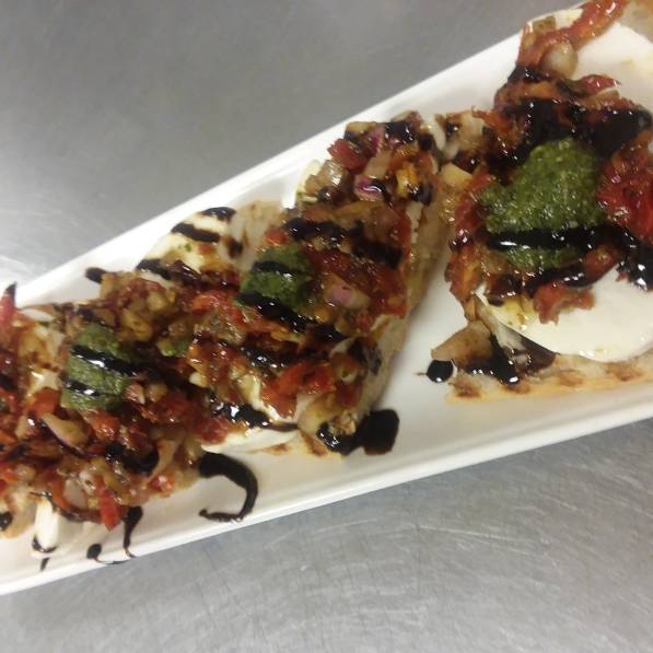 Blue Bee Bistro | restaurant | 501 Linden St, Scranton, PA 18503, USA | 5709036320 OR +1 570-903-6320