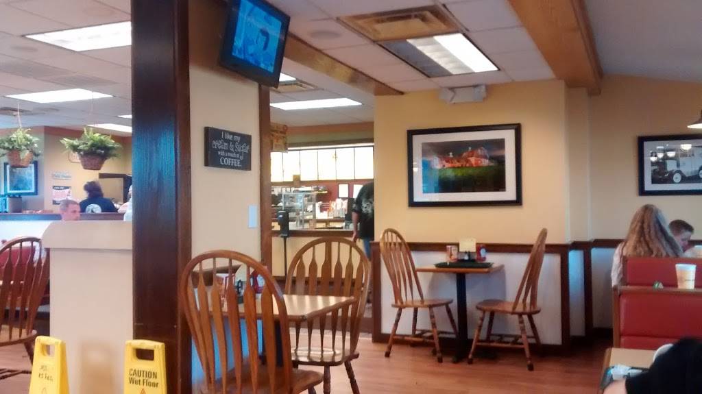 Tudors Biscuit World | restaurant | 2778 Winchester Ave, Ashland, KY 41101, USA | 6063253697 OR +1 606-325-3697