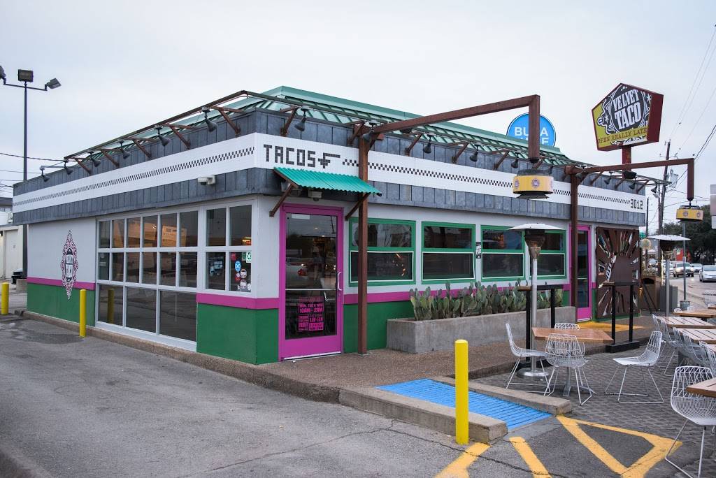 Velvet Taco | restaurant | 3012 N Henderson Ave, Dallas, TX 75206, USA | 2148238358 OR +1 214-823-8358