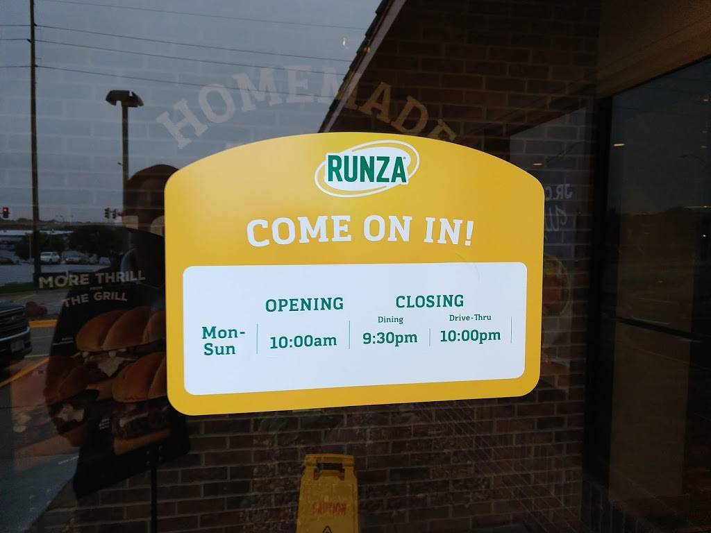 Runza Restaurant | restaurant | 10705 Emmet St, Omaha, NE 68134, USA | 4024963986 OR +1 402-496-3986