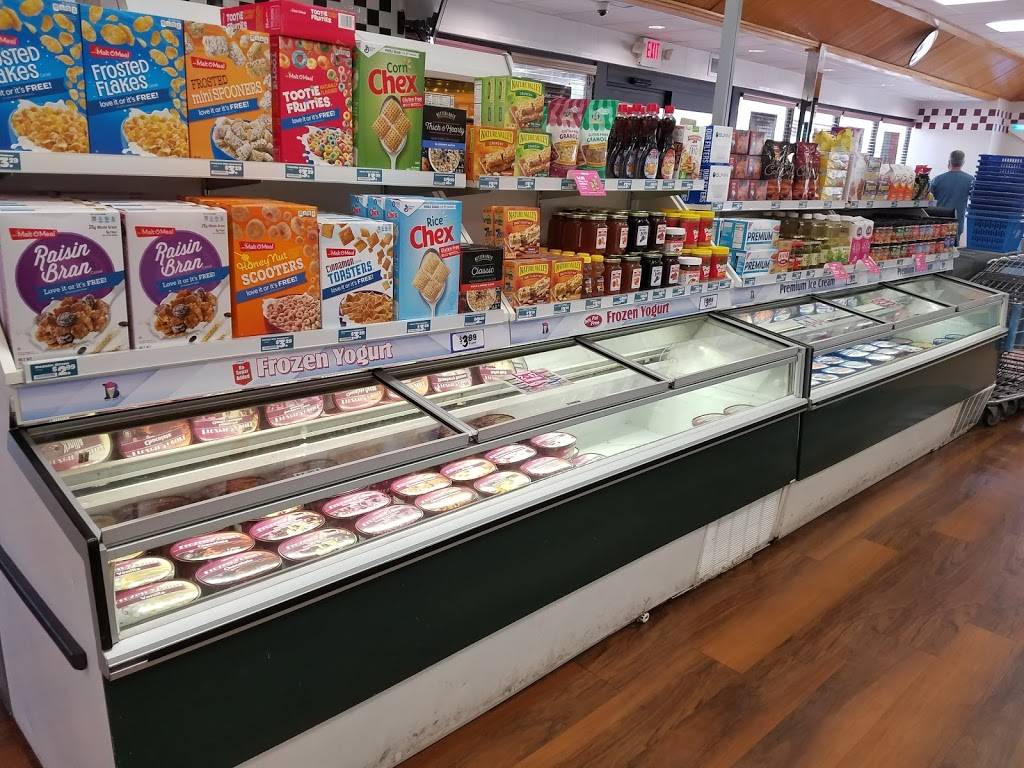 Braums Ice Cream & Burger Restaurant | restaurant | 2511 N College Ave, Fayetteville, AR 72703, USA | 4794448245 OR +1 479-444-8245