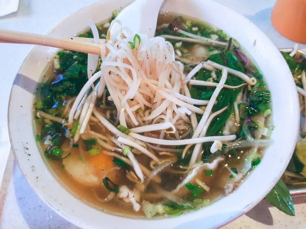 Cha2o Restaurant & Dessert Lounge-Fullerton | restaurant | 100 S Harbor Blvd, Fullerton, CA 92832, USA | 7149922422 OR +1 714-992-2422