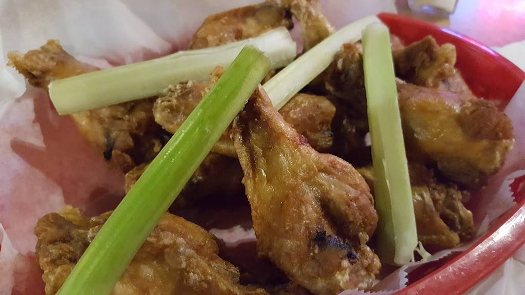 Sues Wings & Things | restaurant | 4711 SC-81, Anderson, SC 29621, USA | 8642223031 OR +1 864-222-3031