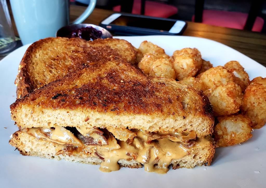 Fischman Public House | restaurant | 4058 N Milwaukee Ave, Chicago, IL 60641, USA | 7738676300 OR +1 773-867-6300