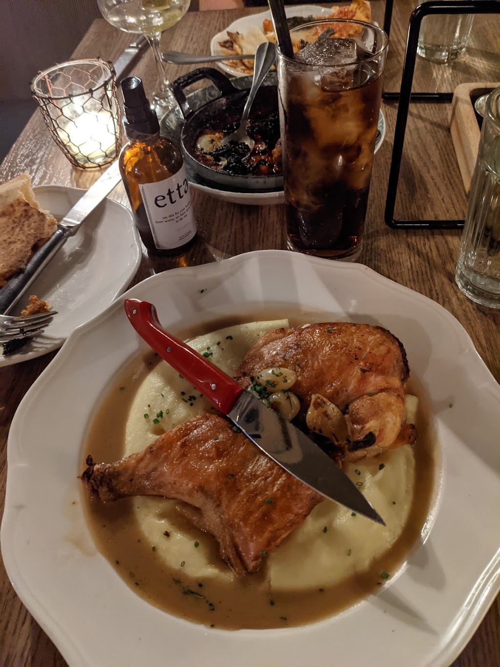 Etta - River North | cafe | 700 N Clark St, Chicago, IL 60654, USA | 3127664444 OR +1 312-766-4444