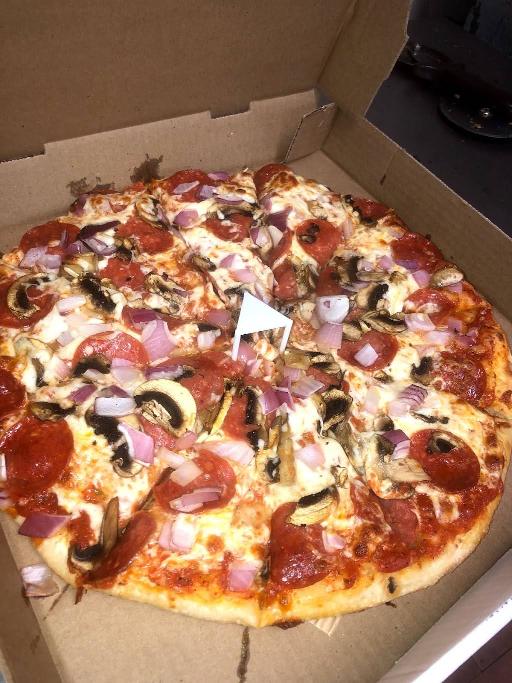 Buddy’s Pizza | restaurant | 318 Ontario St, St. Catharines, ON L2R 5L8, Canada | 2893625577 OR +1 289-362-5577