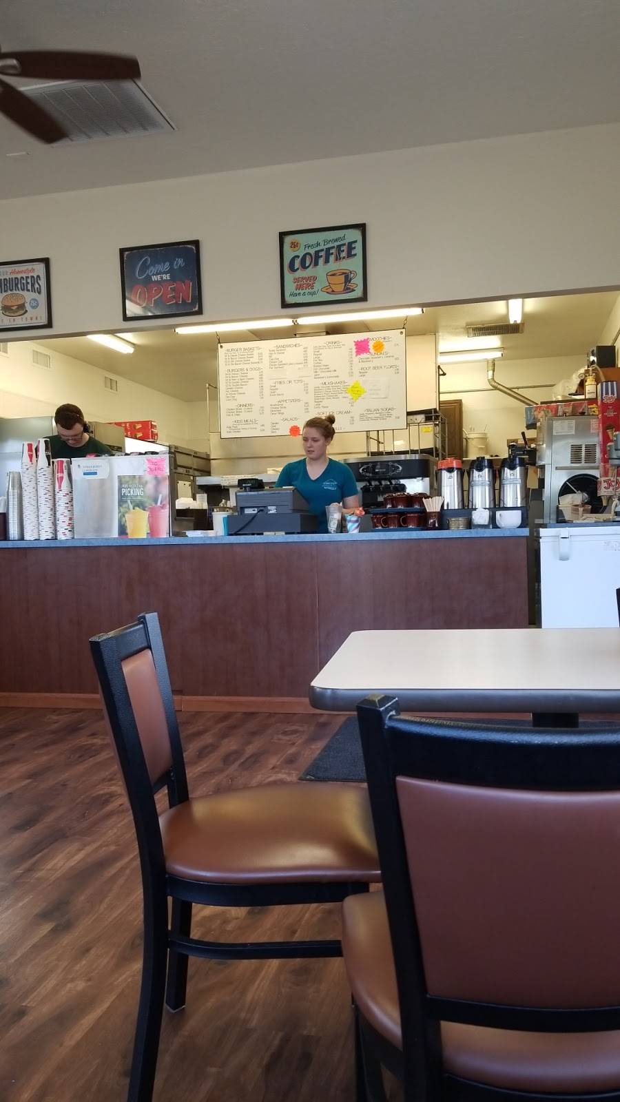 Burger Time | restaurant | 450 S Main St, Mt Angel, OR 97362, USA | 5038452280 OR +1 503-845-2280